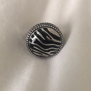 Premier Designs Ring